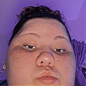 Meet your Posher, Michaela